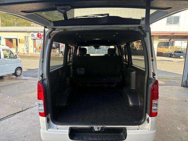 ハイエースバン （7枚目）