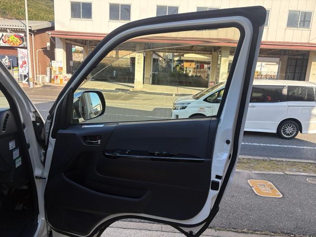 ハイエースバン （15枚目）