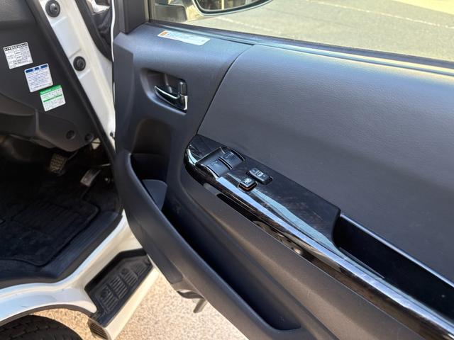 ハイエースバン （16枚目）