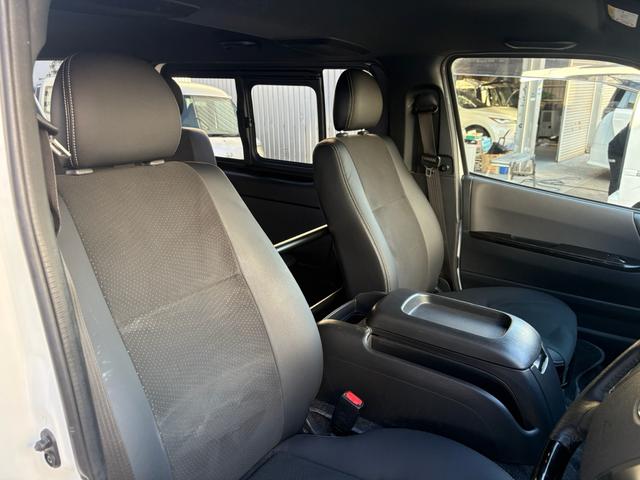 ハイエースバン （17枚目）