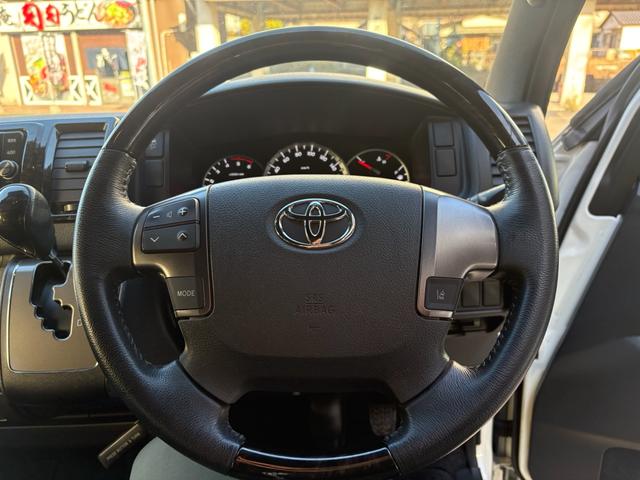 ハイエースバン （25枚目）