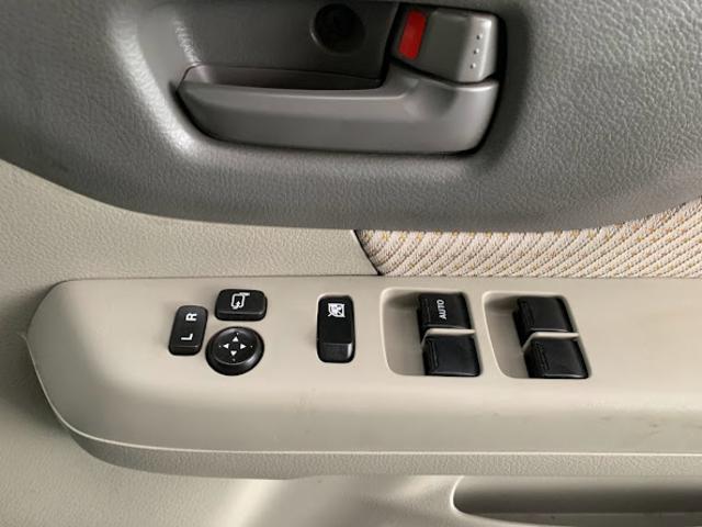 スペーシア Ｔ　ターボ車　スマートフォン連携ナビゲーション装着車　車検令和６年３月　ナビ　ＴＶ　バックカメラ　ＥＴＣ　Ｂｌｕｅｔｏｏｔｈ　左側パワースライド　スマートキー（13枚目）