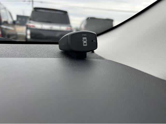 アクア Ｓ　ナビ地デジＴＶ　バックカメラ　ＥＴＣ　スマートキー　プッシュスターター　電動格納ドアミラー　ＡＢＳ　運転席・助手席エアバック（20枚目）