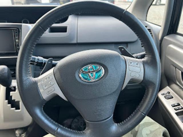 ヴォクシー ＺＳ（23枚目）