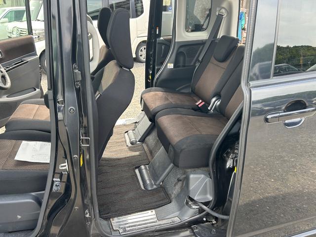 ルークス ハイウェイスターターボ　両側電動スライドドア　ナビ地デジＴＶ　バックカメラ　Ｂｌｕｅｔｏｏｔｈ　インテリジェントキー　ＥＴＣ　プッシュスターター　ＨＩＤヘッドライト　純正エアロ　アルミホイール（12枚目）