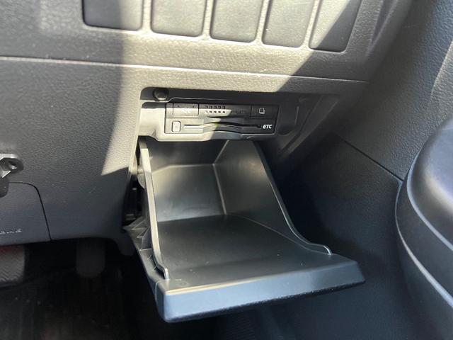 ヴェルファイア ２．４Ｚ　プラチナセレクションＩＩ（17枚目）