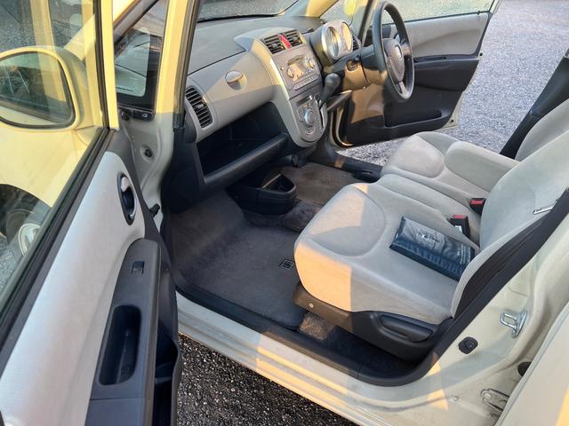 ���⍇���͂k�h�m�d���炨�肢�v���܂��B�h�c�����́A�����������������������������@�ł��B�d�b�ԍ������́A�O�X�O�|�X�T�V�X�|�R�O�X�O�@�ł��B