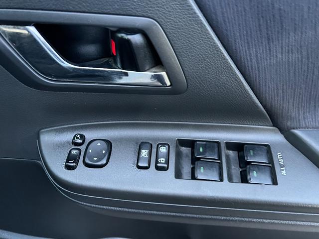 ���⍇���͂k�h�m�d���炨�肢�v���܂��B�h�c�����́A�����������������������������@�ł��B�d�b�ԍ������́A�O�X�O�|�X�T�V�X�|�R�O�X�O�@�ł��B