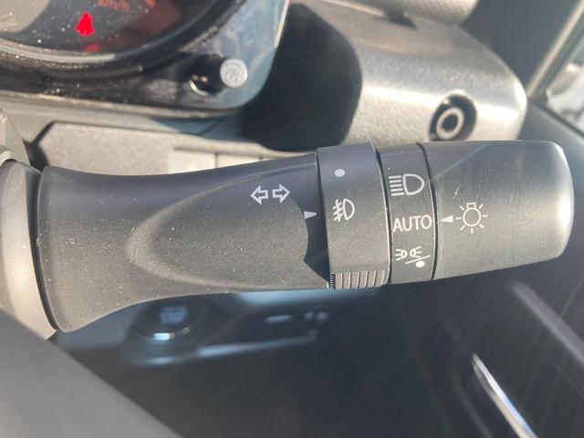 ジムニーシエラ ＪＣ　Ｉストップ　アルミホイル　車線逸脱警報装置　キーフリー　スマートキ－　オートＬＥＤ　パワーステアリング　Ｗエアバッグ　横滑り防止機能　フルオートエアコン　ＰＷ　シートヒータ　ＬＥＤヘットライト　ＡＢＳ（14枚目）