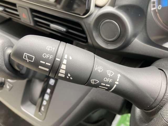 ｅＫワゴン Ｍ　オートハイビーム　踏み間違い防止アシスト　車線逸脱警報　イモビライザー　ナビＴＶ　ＥＴＣ　パワーウィンドウ　フルセグ　Ｐセンサー　マニュアルエアコン　バックカメラ　キーレスエントリー　ＡＳＣ　パワステ（13枚目）