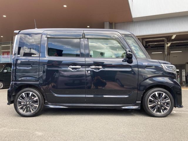 スペーシアカスタム ハイブリッドＸＳ　両側パワ－スライドドア　車線逸脱　スマキー　ソナー　キーレスエントリー　アイドルストップ　シートＨ　フルフラットシート　ＬＥＤヘッドライト　ナビＴＶ　ドライブレコーダー　オートエアコン　ベンチシート（5枚目）