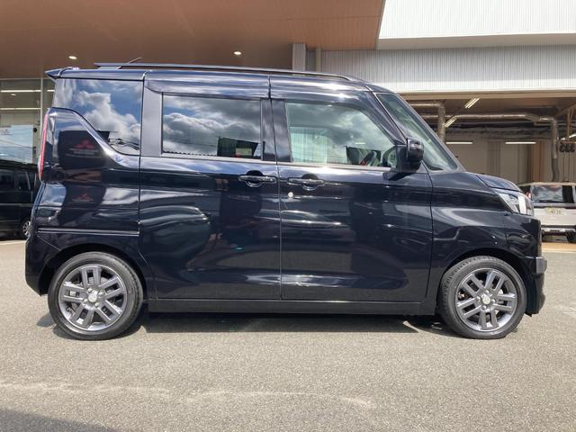 デリカミニ Ｔ　プレミアム　アダクティブクルーズコントロール　ＥＴＣ車載器　フルセグＴＶ　ＬＥＤランプ　ＡＢＳ　エアバッグ　パワステ　ベンチシート　オートエアコン　ターボ車　バックカメラ　オートハイビーム　アルミホイール　ＬＤＷ（5枚目）