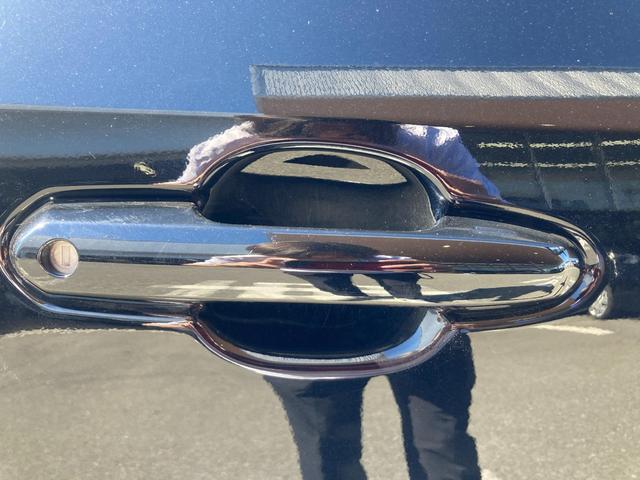 RAV4 X AHB ソナー 追従クルコン 衝突被害軽減ブレーキ イモビライザー ESC インテリキー パワーウィンドウ パワステ カーテンエアバッグ アルミホイール オートエアコン ABS エアバッグ キーフリ(40枚目)