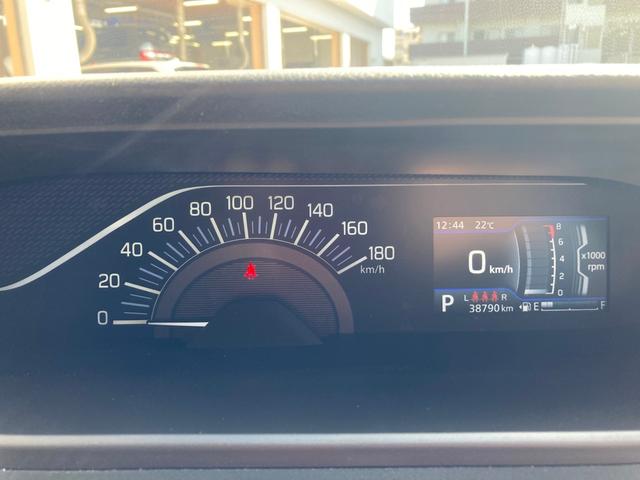 ソリオ ハイブリッドＭＺ　３６０度カメラ　Ｗ電動ドア　ヒーター　リアカメラ　アダクティブクルーズコントロール　車線逸脱　フルフラット　ＳＲＳ　サイドエアバック　ＰＳ　Ｃセンサー　ＡＢＳ　オートＬＥＤ　パワーウィンドウ　盗難防止（17枚目）