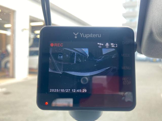 ソリオ ハイブリッドＭＺ　３６０度カメラ　Ｗ電動ドア　ヒーター　リアカメラ　アダクティブクルーズコントロール　車線逸脱　フルフラット　ＳＲＳ　サイドエアバック　ＰＳ　Ｃセンサー　ＡＢＳ　オートＬＥＤ　パワーウィンドウ　盗難防止（19枚目）