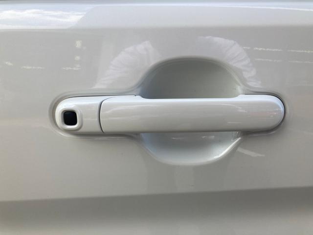 ソリオ ハイブリッドＭＺ　３６０度カメラ　Ｗ電動ドア　ヒーター　リアカメラ　アダクティブクルーズコントロール　車線逸脱　フルフラット　ＳＲＳ　サイドエアバック　ＰＳ　Ｃセンサー　ＡＢＳ　オートＬＥＤ　パワーウィンドウ　盗難防止（59枚目）