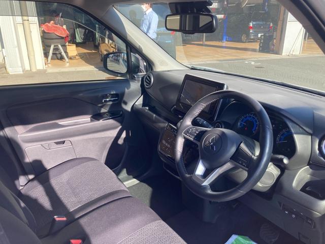 eKクロス G エアバッグ アイスト オートLED 車線逸脱警報装置 Sヒーター LED ETC スマートキー クリアランスソナー フルセグTV オートエアコン メモリーナビ バックモニター ナビTV ベンチシート(8枚目)