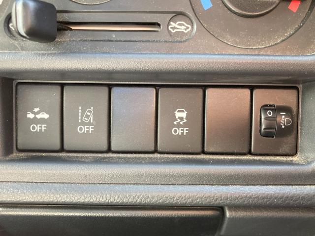 キャリイトラック ＫＣエアコン・パワステ　ＬＤＡ　ナビ＆ＴＶ　メモリーナビ　助手席エアバック　ＡＣ　運転席エアバック　パワステ　横滑防止　ＡＢＳ　ワンセグＴＶ　踏み間違い防止（19枚目）