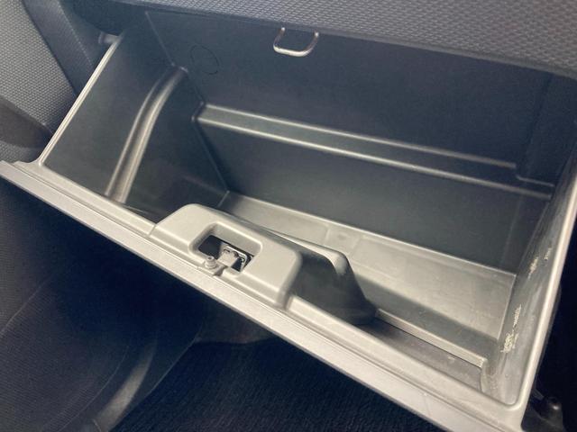 デリカＤ：２ Ｓ　左右自動ドア　スマキー　盗難警報装置　ナビＴＶ　助手席エアバック　ワンセグ　運転席エアバック　ＡＡＣ　パワーウィンドウ　パワーステアリング　寒冷地仕様　メモリーナビ　アルミホイール　キーレス　ＡＢＳ（21枚目）