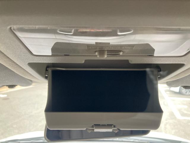 デリカＤ：２ Ｓ　左右自動ドア　スマキー　盗難警報装置　ナビＴＶ　助手席エアバック　ワンセグ　運転席エアバック　ＡＡＣ　パワーウィンドウ　パワーステアリング　寒冷地仕様　メモリーナビ　アルミホイール　キーレス　ＡＢＳ（25枚目）