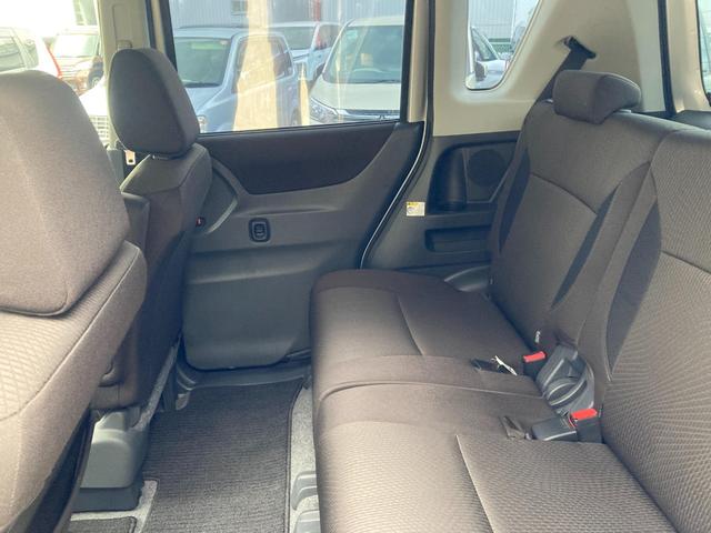 デリカＤ：２ Ｓ　左右自動ドア　スマキー　盗難警報装置　ナビＴＶ　助手席エアバック　ワンセグ　運転席エアバック　ＡＡＣ　パワーウィンドウ　パワーステアリング　寒冷地仕様　メモリーナビ　アルミホイール　キーレス　ＡＢＳ（27枚目）