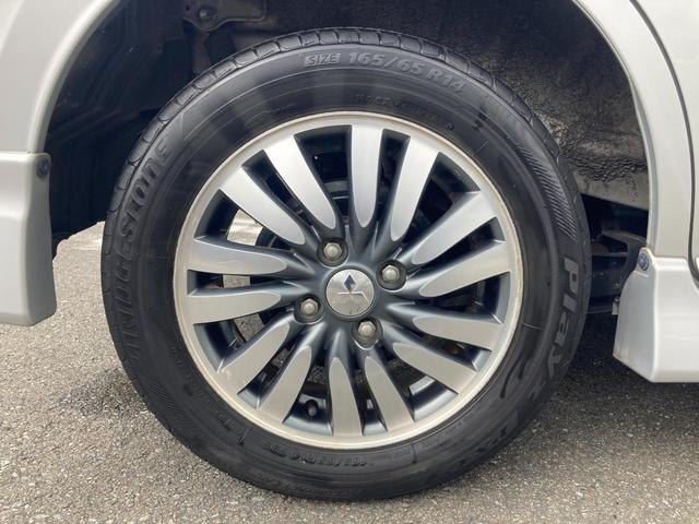 デリカＤ：２ Ｓ　左右自動ドア　スマキー　盗難警報装置　ナビＴＶ　助手席エアバック　ワンセグ　運転席エアバック　ＡＡＣ　パワーウィンドウ　パワーステアリング　寒冷地仕様　メモリーナビ　アルミホイール　キーレス　ＡＢＳ（41枚目）