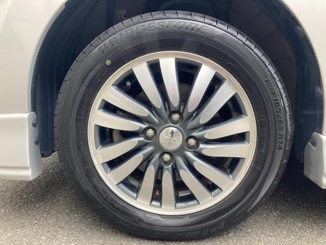 デリカＤ：２ Ｓ　左右自動ドア　スマキー　盗難警報装置　ナビＴＶ　助手席エアバック　ワンセグ　運転席エアバック　ＡＡＣ　パワーウィンドウ　パワーステアリング　寒冷地仕様　メモリーナビ　アルミホイール　キーレス　ＡＢＳ（43枚目）