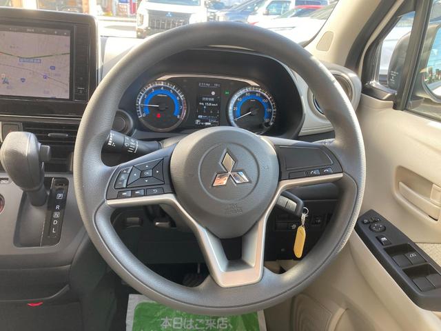 ｅＫワゴン Ｍ　オートハイビーム　踏み間違い防止アシスト　車線逸脱警報　イモビライザー　ナビＴＶ　ＥＴＣ　パワーウィンドウ　フルセグ　Ｐセンサー　マニュアルエアコン　バックカメラ　キーレスエントリー　ＡＳＣ　パワステ（9枚目）