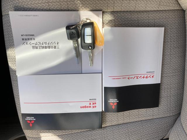 ｅＫワゴン Ｍ　オートハイビーム　踏み間違い防止アシスト　車線逸脱警報　イモビライザー　ナビＴＶ　ＥＴＣ　パワーウィンドウ　フルセグ　Ｐセンサー　マニュアルエアコン　バックカメラ　キーレスエントリー　ＡＳＣ　パワステ（26枚目）