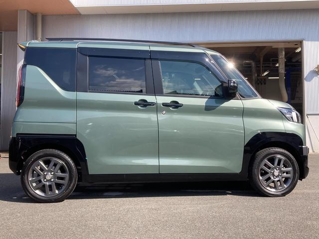 デリカミニ Ｇ　プレミアム　バックモニター　サイドカメラ　ＡＣＣ　フロントカメラ　ルーフレール　ＬＥＤヘッドライト　４ＷＤ　アルミホイール　シートヒーター　スマートキー　オートエアコン　横滑り防止機能　アイドリングストップ（5枚目）