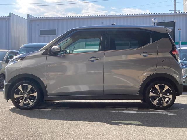 ｅＫクロス Ｇ　プラスエディション　レーンキープ　踏み間違い衝突防止　オートエアコン　フルセグＴＶ　ＥＴＣ　インテリキー　シートヒータ　ｉ－ｓｔｏｐ　前後センサー　寒冷地仕様　ＬＥＤヘッド　ベンチシート　メモリーナビ　バックカメラ（7枚目）