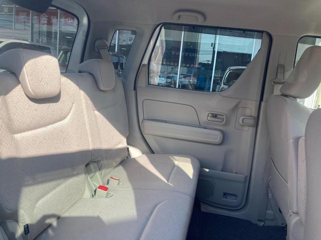 ワゴンＲ ハイブリッドＦＸ　デュアルセンサーブレーキＳ　車線逸脱　シートヒーター付　リアセンサー　ＥＳＰ　エネチャージ　キーフリー　Ｗエアバック　フルオートエアコン　盗難防止　パワステ　スマートキープッシュスタート　ベンチシート（21枚目）