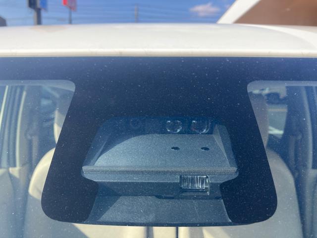 ワゴンＲ ハイブリッドＦＸ　デュアルセンサーブレーキＳ　車線逸脱　シートヒーター付　リアセンサー　ＥＳＰ　エネチャージ　キーフリー　Ｗエアバック　フルオートエアコン　盗難防止　パワステ　スマートキープッシュスタート　ベンチシート（27枚目）