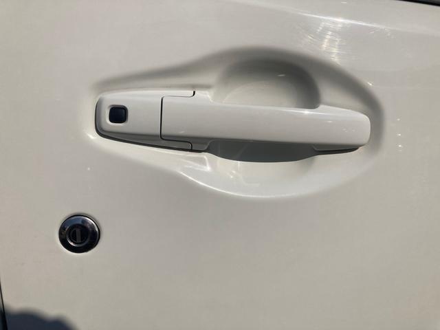 ワゴンＲ ハイブリッドＦＸ　デュアルセンサーブレーキＳ　車線逸脱　シートヒーター付　リアセンサー　ＥＳＰ　エネチャージ　キーフリー　Ｗエアバック　フルオートエアコン　盗難防止　パワステ　スマートキープッシュスタート　ベンチシート（31枚目）