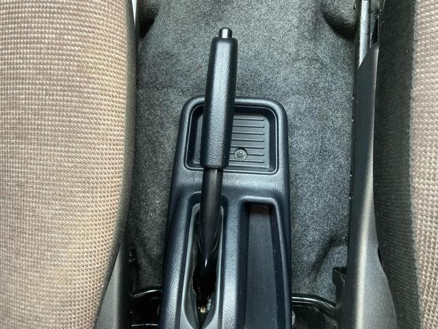 パジェロミニ ＸＲ　エアバッグ　パワステ　キーレス　アルミホイール　パワーウインドウ　エアコン　運転席助手席エアバッグ（17枚目）