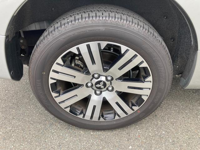 デリカＤ：５ Ｐ　追従クルーズ　Ｂモニター　地デジ　ＡＴハイビーム　ＬＥＤヘッドランプ　ナビＴＶ　シートヒーター　ＥＴＣ　電動シ－ト　寒冷地仕様　メモリナビ　ＡＢＳ　３列　オートエアコン　ＡＳＣ　盗難防止装置　ＬＤＰ（12枚目）