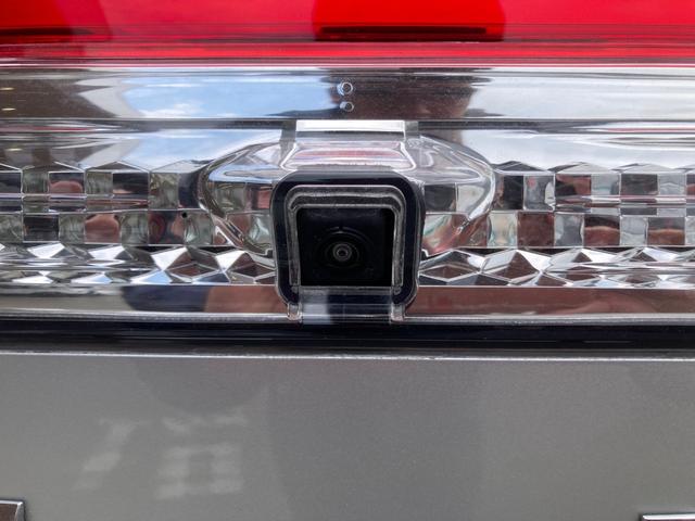 デリカＤ：５ Ｐ　追従クルーズ　Ｂモニター　地デジ　ＡＴハイビーム　ＬＥＤヘッドランプ　ナビＴＶ　シートヒーター　ＥＴＣ　電動シ－ト　寒冷地仕様　メモリナビ　ＡＢＳ　３列　オートエアコン　ＡＳＣ　盗難防止装置　ＬＤＰ（16枚目）