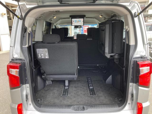 デリカＤ：５ Ｐ　追従クルーズ　Ｂモニター　地デジ　ＡＴハイビーム　ＬＥＤヘッドランプ　ナビＴＶ　シートヒーター　ＥＴＣ　電動シ－ト　寒冷地仕様　メモリナビ　ＡＢＳ　３列　オートエアコン　ＡＳＣ　盗難防止装置　ＬＤＰ（18枚目）