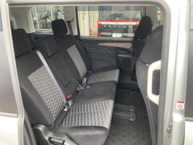 デリカＤ：５ Ｐ　追従クルーズ　Ｂモニター　地デジ　ＡＴハイビーム　ＬＥＤヘッドランプ　ナビＴＶ　シートヒーター　ＥＴＣ　電動シ－ト　寒冷地仕様　メモリナビ　ＡＢＳ　３列　オートエアコン　ＡＳＣ　盗難防止装置　ＬＤＰ（21枚目）