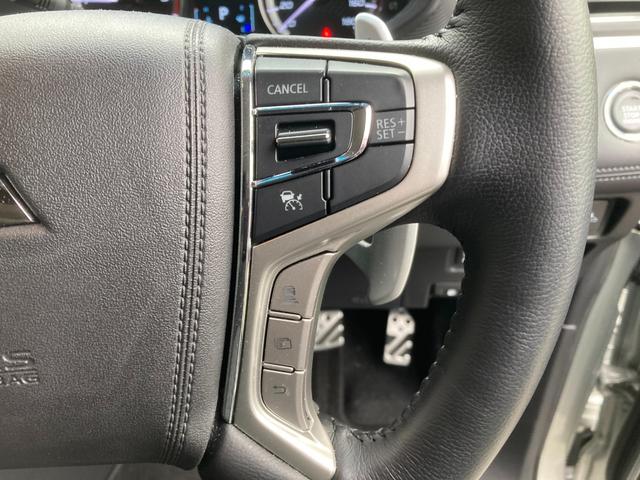 デリカＤ：５ Ｐ　追従クルーズ　Ｂモニター　地デジ　ＡＴハイビーム　ＬＥＤヘッドランプ　ナビＴＶ　シートヒーター　ＥＴＣ　電動シ－ト　寒冷地仕様　メモリナビ　ＡＢＳ　３列　オートエアコン　ＡＳＣ　盗難防止装置　ＬＤＰ（32枚目）