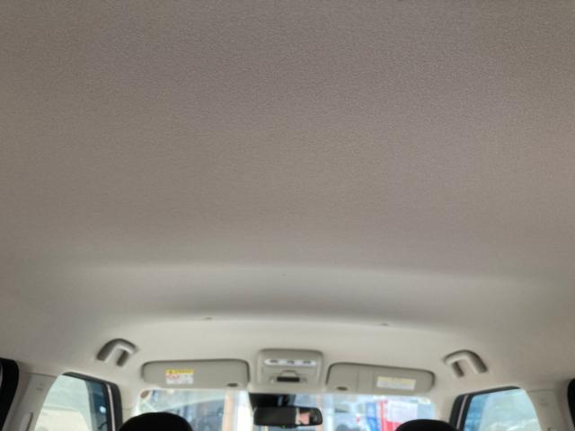 目立つ汚れシミなどございません。