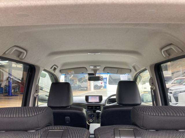 目立つ汚れシミなどございません。