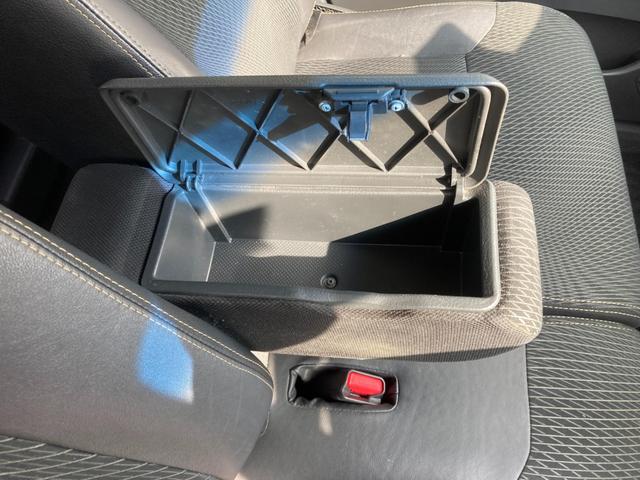 弊社オリジナルのフロアマット取り扱い店です。マットも新しく新車感覚で是非お乗り下さいませ。