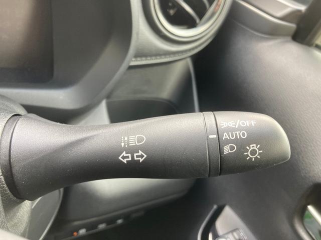 ｅＫクロス ＥＶ Ｇ　衝突被害軽減ブレ－キ　レーンキープアシスト　バックモニター　フルセグＴＶ　オートハイビーム　ＬＥＤヘッドライト　カーテンエアバッグ　スマートキー　メモリーナビ　フルオートエアコン　キーフリー　ＡＢＳ（13枚目）