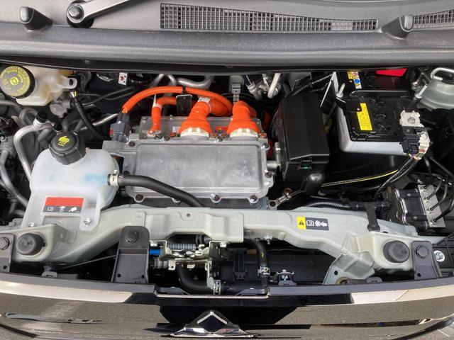 �_���łV�O���ځB�Ԍ��łP�O�O���ڂ̃G���W���A�����A���@�\�Ȃǃv���̖ڂŌ��Đ������Ă��[�Ԃ����Ē����܂��B