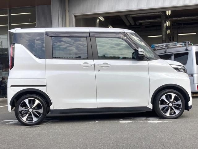 eKクロススペース G プラスエディション 横滑り防止装置 車線逸脱警報 衝突軽減装置 LEDヘッドライト クリアランスソナー シートヒーター スマートキー アイドリングストップ バックカメラ ABS 寒冷地仕様 ベンチシート エアコン(5枚目)