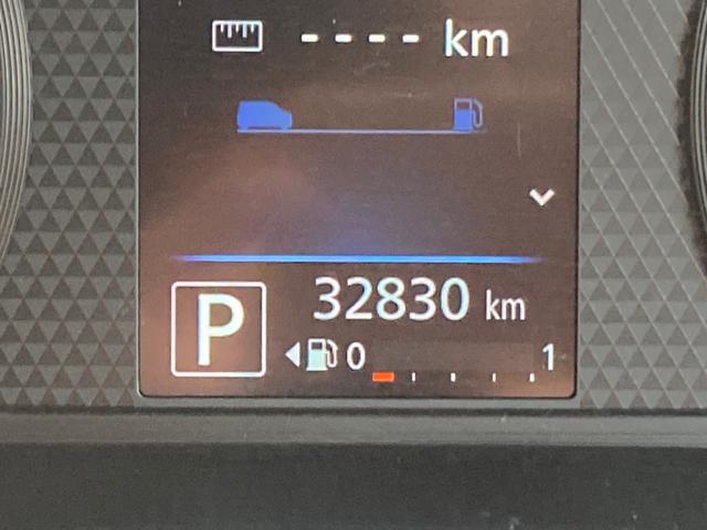 eKクロススペース G プラスエディション 横滑り防止装置 車線逸脱警報 衝突軽減装置 LEDヘッドライト クリアランスソナー シートヒーター スマートキー アイドリングストップ バックカメラ ABS 寒冷地仕様 ベンチシート エアコン(15枚目)