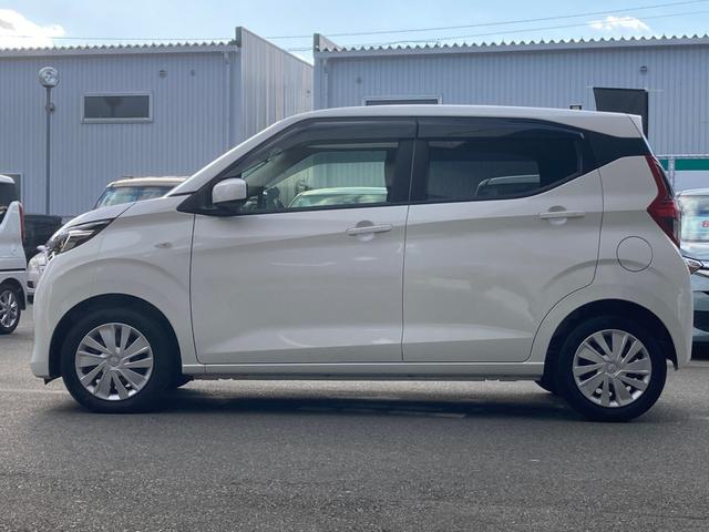 ｅＫワゴン Ｍ　オートハイビーム　踏み間違い防止アシスト　車線逸脱警報　イモビライザー　ナビＴＶ　フルセグ　Ｐセンサー　マニュアルエアコン　バックカメラ　キーレスエントリー　前席シートヒーター　ＡＳＣ　エアバック（8枚目）