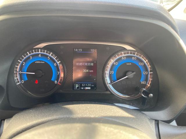 ｅＫクロス Ｍ　車線逸脱警報装置　ＥＴＣ付き　横滑り防止装置　キーレスキー　エアコン　パワーウィンドウ　衝突軽減装置　フルセグＴＶ　前席シートヒーター　コーナーセンサー　ベンチシート　メモリーナビ　ＡＢＳ（14枚目）