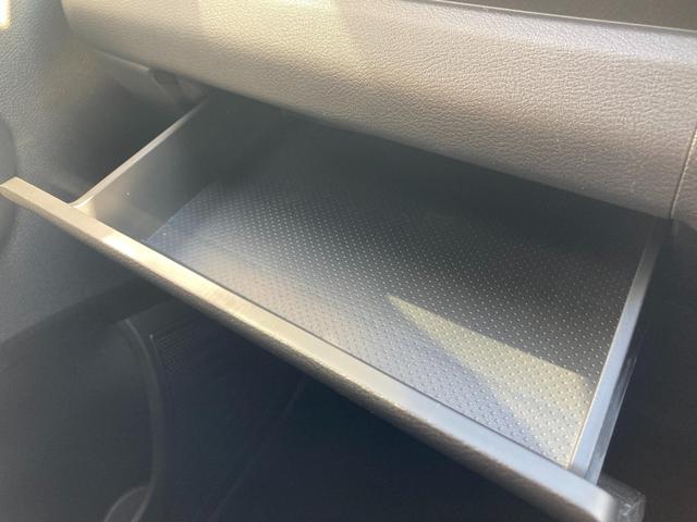 ｅＫクロス Ｍ　車線逸脱警報装置　ＥＴＣ付き　横滑り防止装置　キーレスキー　エアコン　パワーウィンドウ　衝突軽減装置　フルセグＴＶ　前席シートヒーター　コーナーセンサー　ベンチシート　メモリーナビ　ＡＢＳ（24枚目）